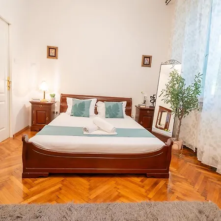 Apartment Joy Stylish Urban